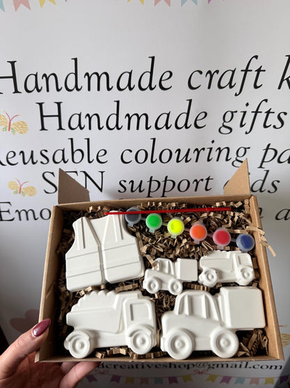 Construction Paint Your Own Craft Kit | Builder & Digger Painting Activity Box | Handmade Creative Gift