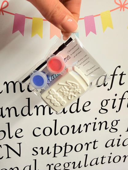 K-Pop Inspired Paint Your Own Party Favour | Korean Pop Craft Kit | Mini Plaster Painting Gift for Tweens & Teens